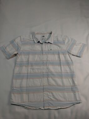 Quiksilver Light Blue and White Striped Short-Sleeve Button-Down Boys XL.
